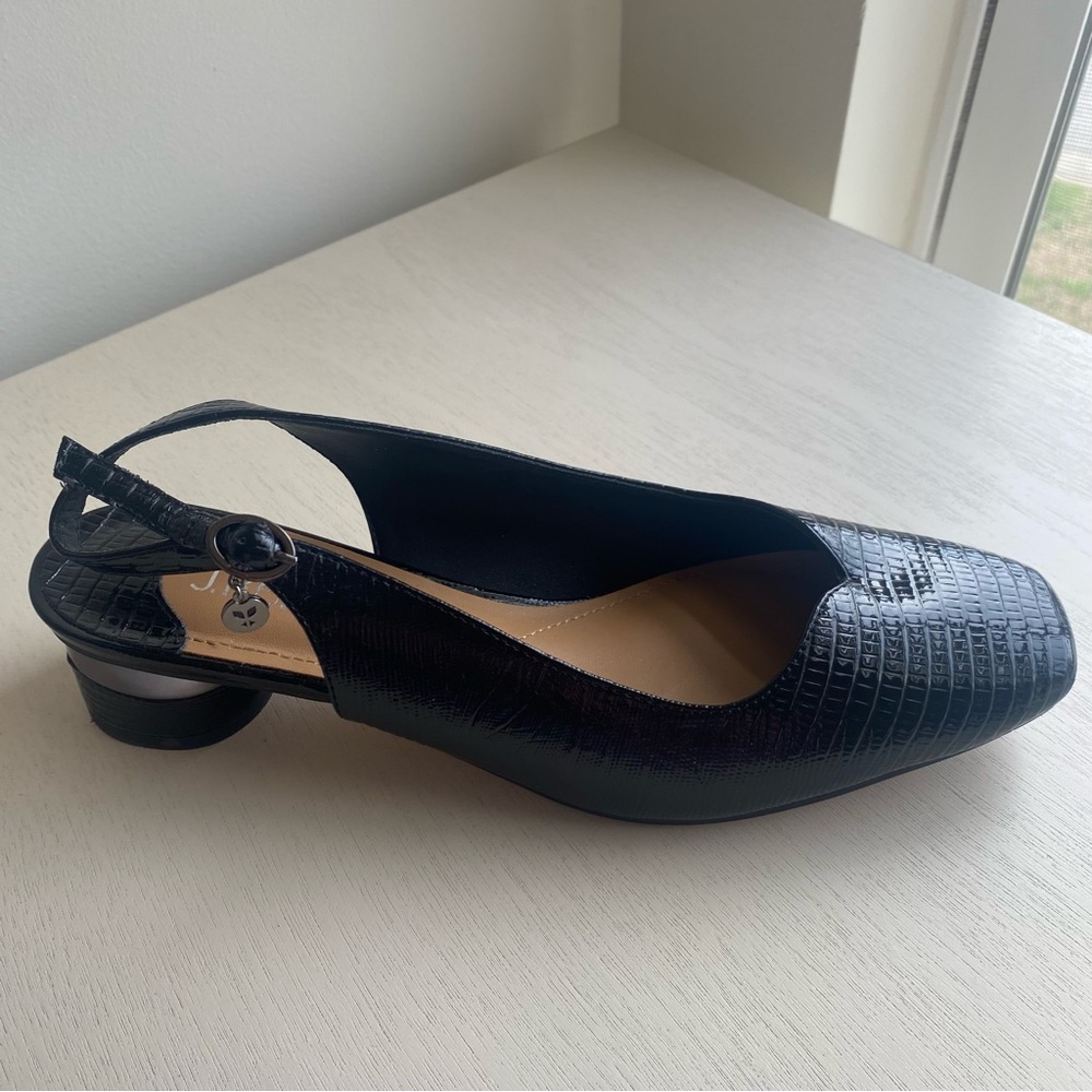 J. Renee Patent Croc Embossed Slingback Shoe in Black, size 8.5M - Picture 10 of 12
